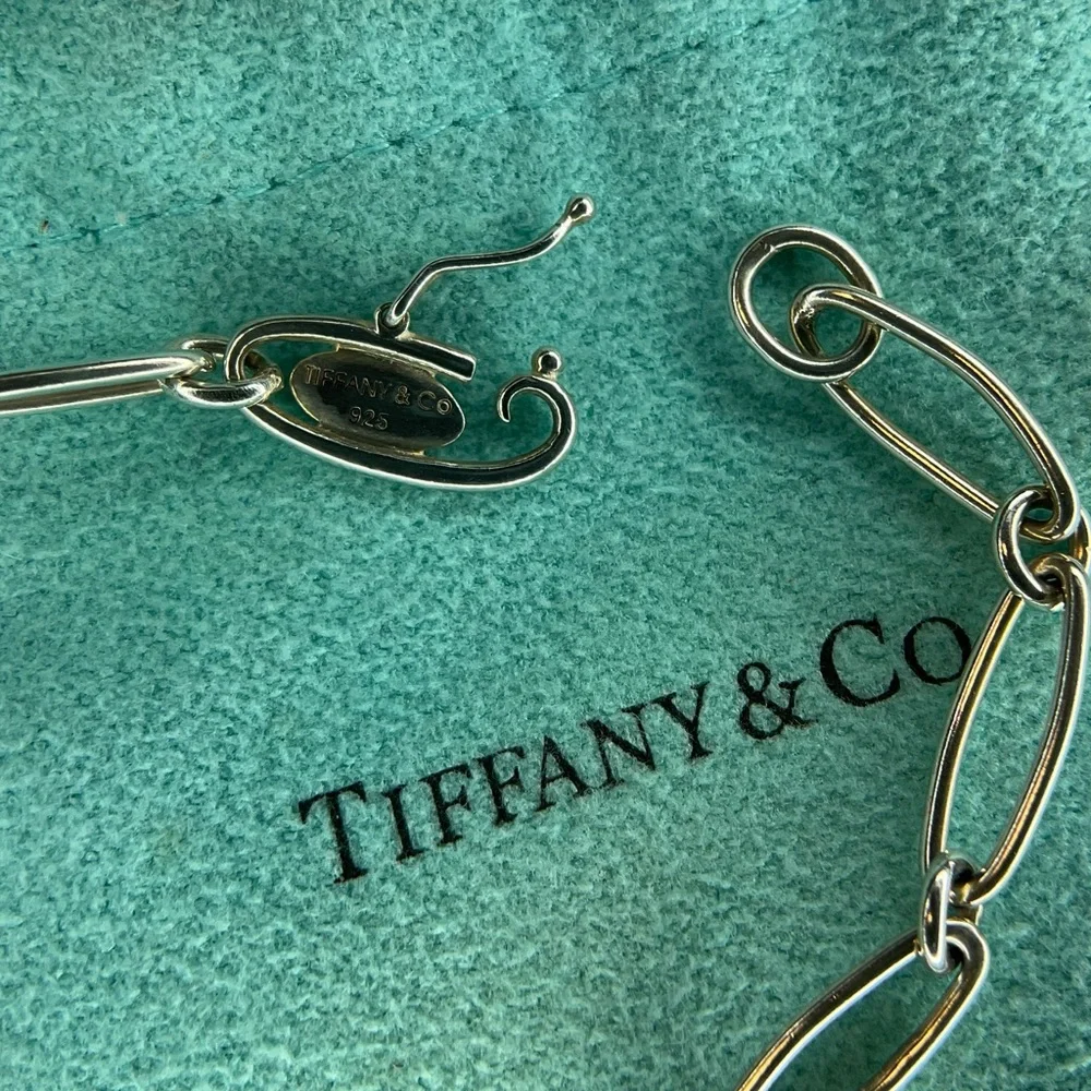 Tiffany & Co. Sterling Silver Open Heart Link Bracelet 7" - Picture 3 of 6